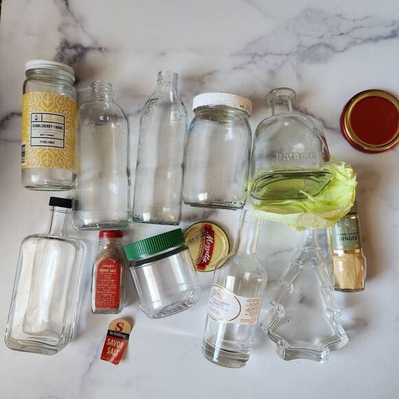 Woven wicker round basket handles various clear glass bottles vintage spice pine - Picture 2 of 11